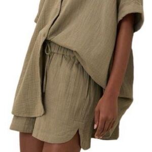 Pact Green Organic Cotton Gauze Shorts Size Large